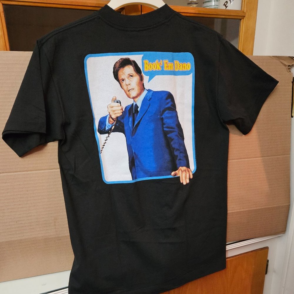Sof Tee by Tee Jays Hawaii Five-O Black Short Sleeve T-shirt - Size M